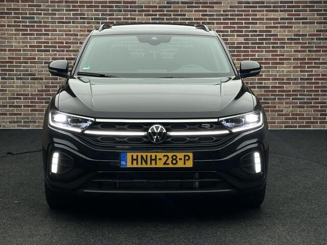 Volkswagen T-Roc 1.5 TSI R-Line Panorama IQ Virtual Camera Black edition