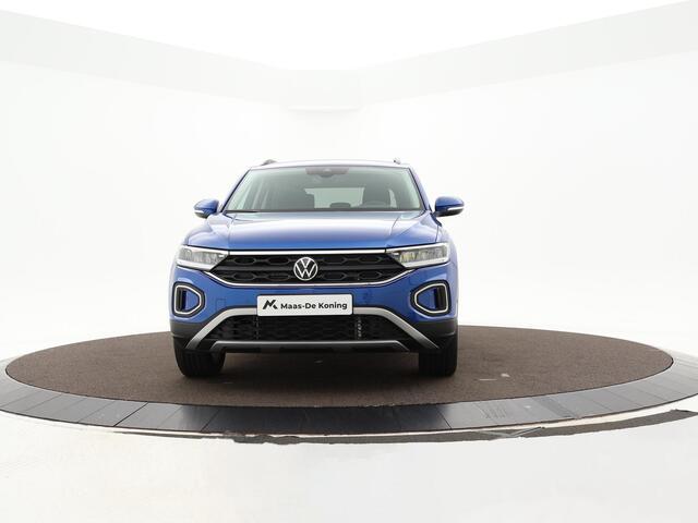 Volkswagen T-Roc 1.5 TSI 150pk DSG Life Edition · Camera · Side Assist · Keyless · ACC · Parkeerassistent · Apple/Android Car Play · Elek. Inklapbare Spiegels · Garantie t/m 29-07-2028 of 100.000km