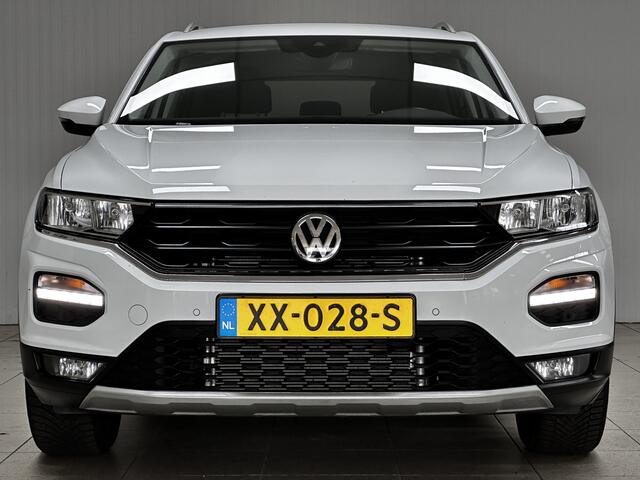 Volkswagen T-Roc 1.0 TSI Style /Trekhaak! /Apple + Android /DAB+! /Navi /Climat /Adaptief Cruise /Elek. pakket /Bluetooth /LED Dagrijverl. /Extra getint glas /Mistlampen /PDC V+A /Isofix /Armsteun.