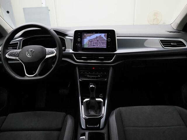 Volkswagen T-Roc 1.5TSI/150PK Style DSG · Navigatie · Apple Car Play · Trekhaak · Garantie tot november 2026