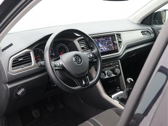 Volkswagen T-Roc 1.0 TSI Style Business/ mooie auto!