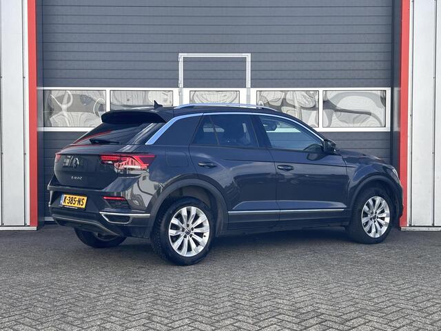 Volkswagen T-Roc 1.5 TSI Sport | LED | Lichtmetaal | Virtual | ACC |