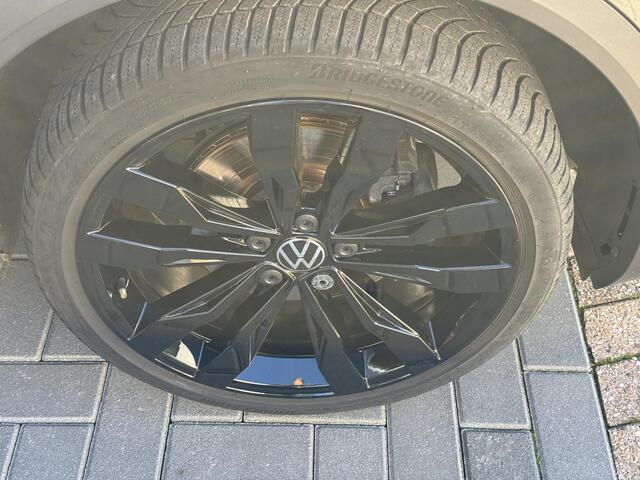 Volkswagen T-Roc 1.5 TSI Sport,Cruise,Cam,Trekh,Carpl