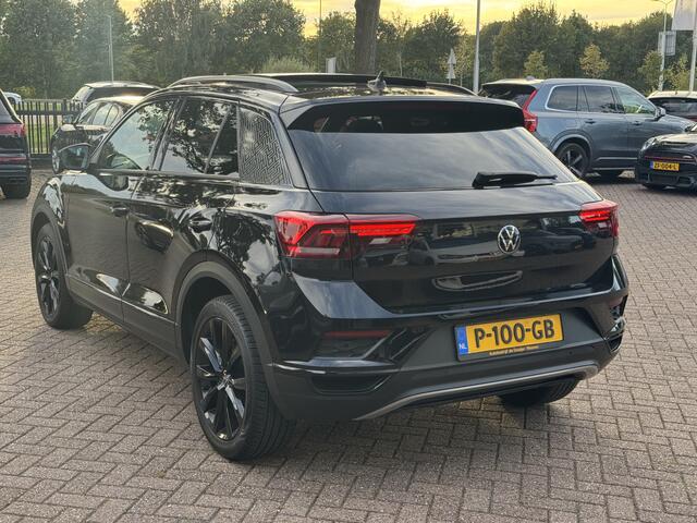 Volkswagen T-Roc 1.5 TSI Sport / Panoramadak / Camera / Virtual Cockpit / Keyless / 19'' / Apple CarPlay / DAB / ACC / Getint glas / Stoelverwarming