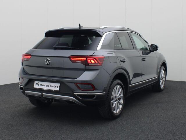 Volkswagen T-Roc 1.5TSI/150PK DSG Style · Navigatie · Apple Car Play · Trekhaak · Garantie tot november 2026
