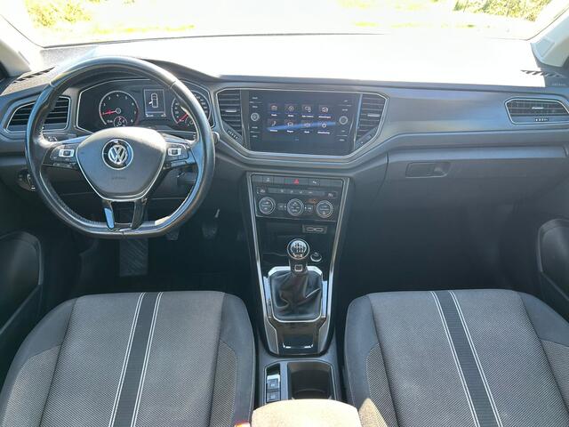 Volkswagen T-Roc 1.0 TSI Style Panoramadak / Led koplampen / Adaptive Cuise