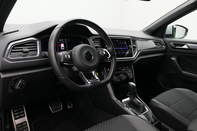 Volkswagen T-Roc 1.5 TSI 150 pk DSG Sport Business R / R-Line | Panoramadak | Trekhaak | Achteruitrijcamera | Stoelverwarming | Virtual Cockpit |