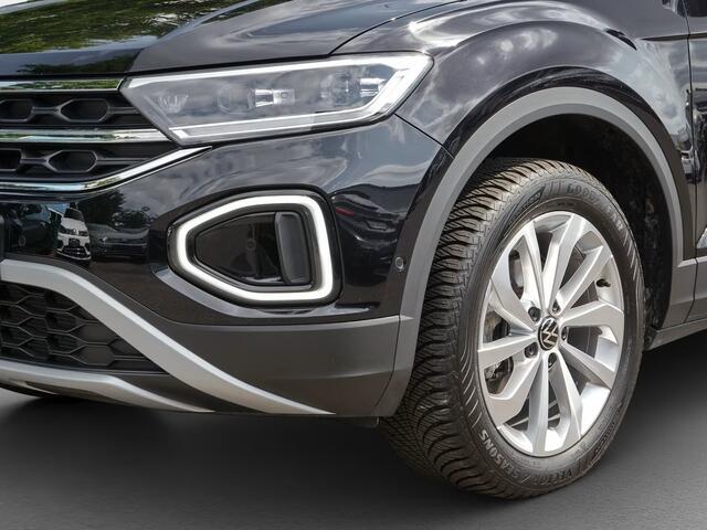 Volkswagen T-Roc 1.5 TSI ** LED, VIRTUAL, CLIMA, ACC, MASSAGE, TREKH, 17-inch LMV ** 1e EIG - VW GAR. t/m 11-2029 ** ** INFORMEER OOK NAAR ONZE AANTREKKELIJKE FINANCIAL-LEASE TARIEVEN **