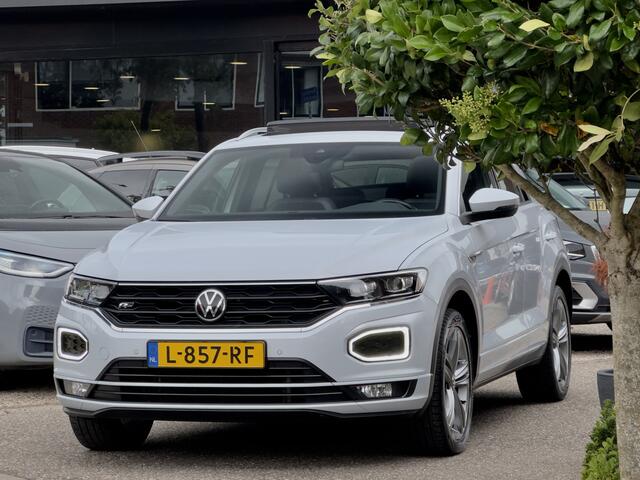 Volkswagen T-Roc 1.5 TSI AUT7 SPORT R-LINE PANODAK NAVI CAMERA DIGI-DASH APPLE-CARPLAY LED LMV PDC