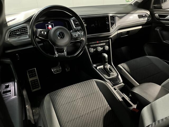 Volkswagen T-Roc 1.5 TSI R-Line / AUTOMAAT/ 2X R-LINE/ PANO/ CAMERA/ PARK. SENSOREN/ STOELVERWARM./ DODE HOEK/ LED/ DIGITAL DASHBOARD/ ELEK. ACHTERKLEP/ ADAPT. CRUISE/ APP CONNECT/ NAVI/ CLIMA/ DAB