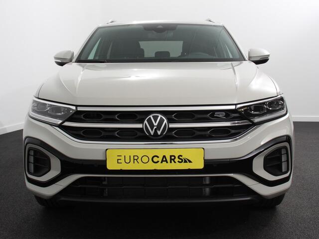 Volkswagen T-Roc 1.5 TSI 150pk DSG R-Line Edition Navigatie Apple Carplay/Android Auto Camera Parkeersensoren Adaptive Cruise Control Dodehoek Assistent Elektrische achterklep Stoel- en stuurverwarming Full Led Climate Control Lichtmetalen velgen