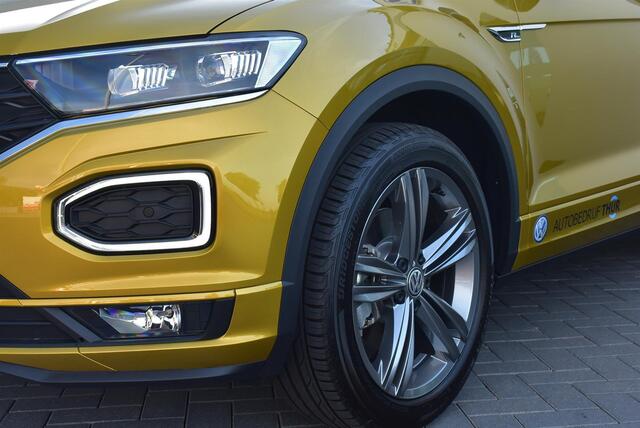 Volkswagen T-Roc 1.5 TSI achteruitrijcamera, advance pakket, car net online dienst 36 mnd, diefstalalarm, digitale radio-ontvangst, executive pakket, grootlichtassistent, inbouw via individual, lane assist, media control & app connect, navigatie 'discover media', panorama