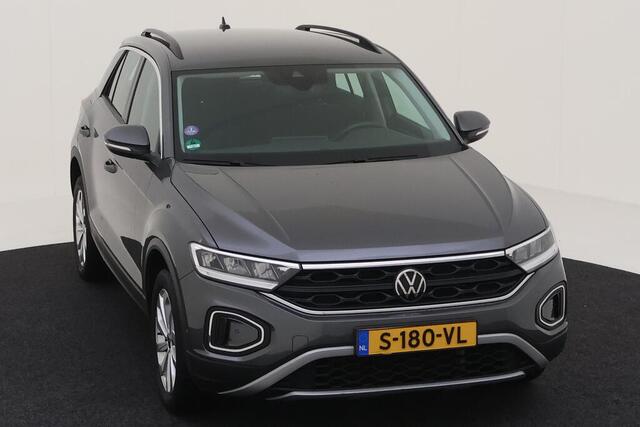 Volkswagen T-Roc 1.0 TSI 110pk Life Navigatie Trekhaak Climatronic