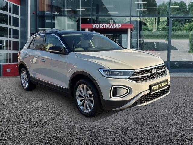 Volkswagen T-Roc 1.5 TSI DSG STYLE PANO-DAK/TREKHAAK/CAMERA/LEDER/MEMORY/BEATS/NAVI