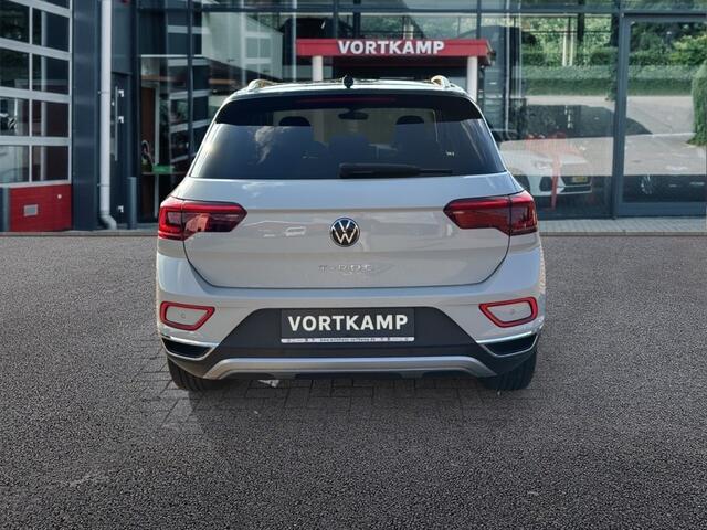 Volkswagen T-Roc 1.5 TSI DSG STYLE PANO-DAK/TREKHAAK/CAMERA/LEDER/MEMORY/BEATS/NAVI