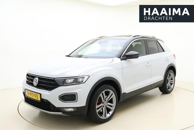 Volkswagen T-Roc 1.5 TSI Sport | Panorama dak | Adaptive Cruise Control | Stoelverwarming | Elektrische kofferklep | Afneembare trekhaak | 18'' LM Velgen | Full LED