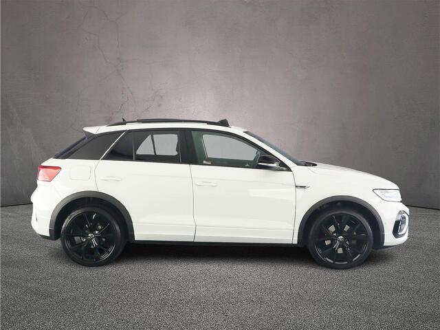 Volkswagen T-Roc R-Line Business 1.5 TSI 150pk DSG Automaat Panoramadak, Beats audio, Black Style, Navigatie, Adaptive cruise control, Achteruitrijcamera