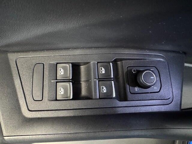 Volkswagen T-Roc 1.5 TSI R-Line 150 pk Cabrio, Navi, Camera, Trekhaak.