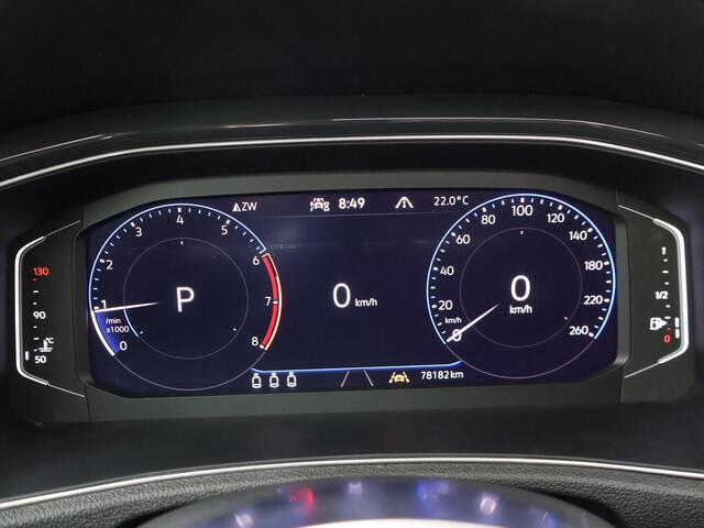 Volkswagen T-Roc 1.5 TSI Sport Business R | 150 PK | Automaat | Panoramadak | Achteruitrijcamera |