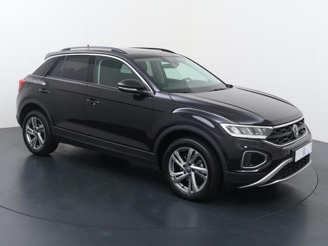 Volkswagen T-Roc 1.0 TSI Life 75 Edition | 110 PK | Adaptieve cruise control | Achteruitrijcamera | Led verlichting | 17"LM velgen |