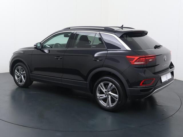 Volkswagen T-Roc 1.0 TSI Life 75 Edition | 110 PK | Adaptieve cruise control | Achteruitrijcamera | Led verlichting | 17"LM velgen |