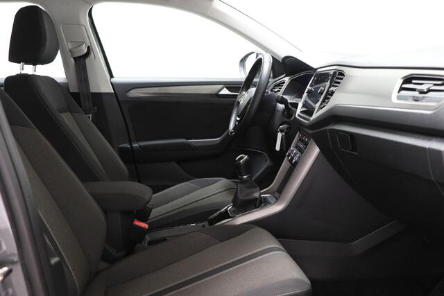 Volkswagen T-Roc 1.0 TSI Style | MULTIMEDIA PACK | DAB | APP CONNECT | CAMERA | TREKHAAK