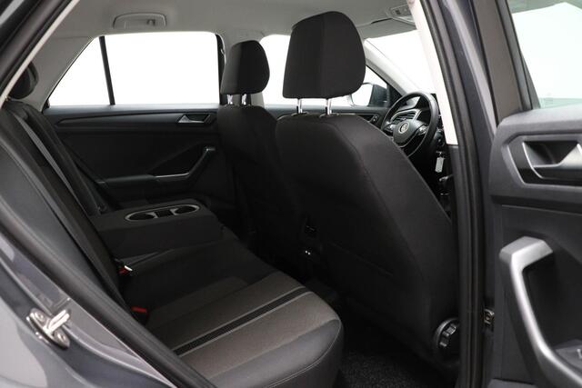 Volkswagen T-Roc 1.0 TSI Style | MULTIMEDIA PACK | DAB | APP CONNECT | CAMERA | TREKHAAK