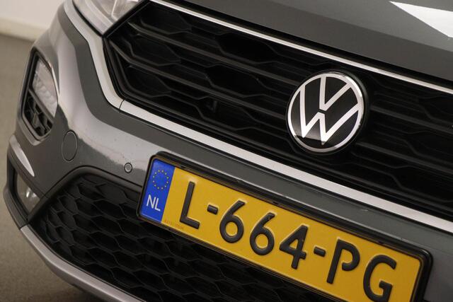 Volkswagen T-Roc 1.0 TSI Style | MULTIMEDIA PACK | DAB | APP CONNECT | CAMERA | TREKHAAK