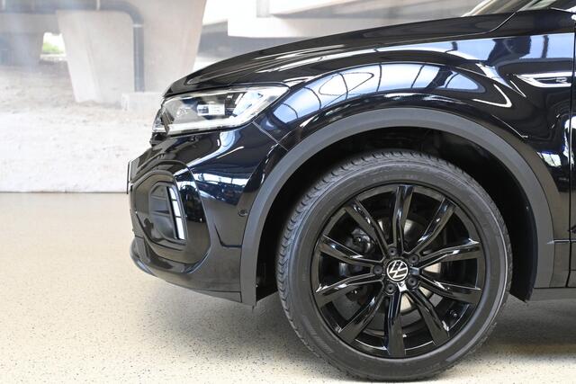 Volkswagen T-Roc 1.5 TSI 150pk R-Line | IQ. Light | Trekhaak | Black pack | NET BIJ ONS BINNEN, DE AUTO MOET NOG WORDEN GEPOETST 100% (Dealer) onderhouden label