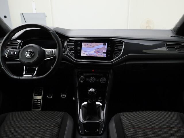Volkswagen T-Roc 1.5TSI/150PK Sport · Camera · Adaptive Cruise Control · Navigatie · Stoelverwarming · LED