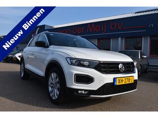 volkswagen-t-roc-1.5-tsi-sport-,--v
