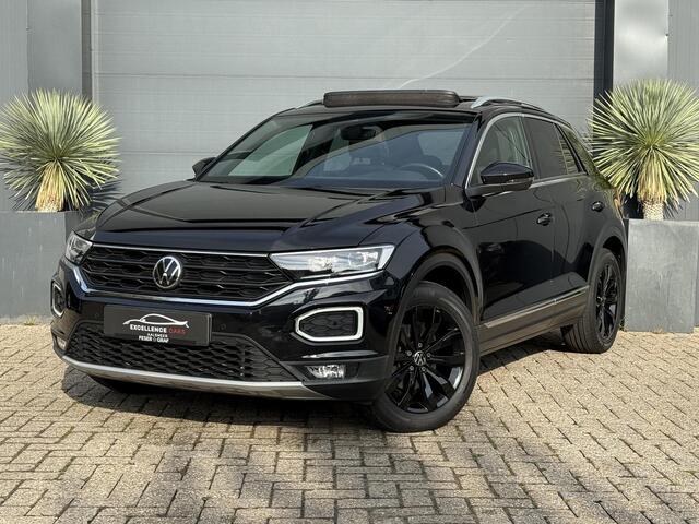 Volkswagen T-Roc 1.5 TSI Sport Automaat Pano Virtual Keyless