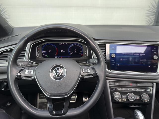 Volkswagen T-Roc 1.5 TSI Sport Automaat Pano Virtual Keyless