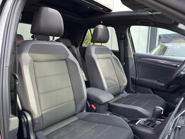Volkswagen T-Roc 1.5 TSI Sport Automaat Pano Virtual Keyless