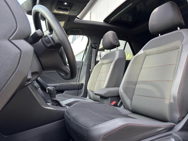 Volkswagen T-Roc 1.5 TSI Sport Automaat Pano Virtual Keyless