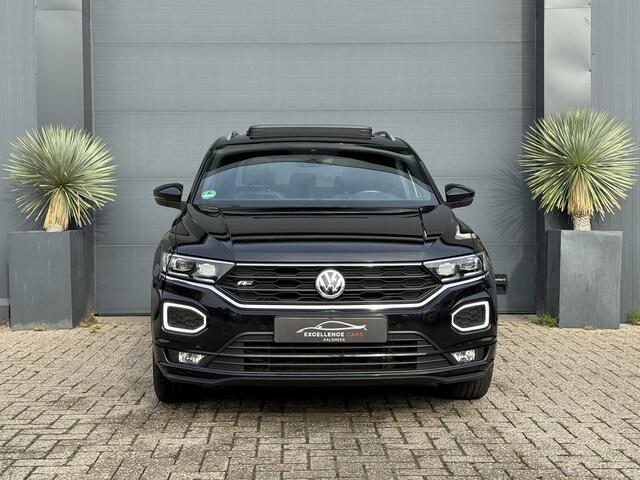 Volkswagen T-Roc 1.5 TSI R-line Trekhaak Pano Automaat ACC Camera