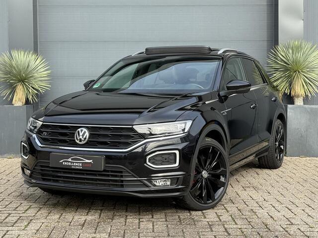 Volkswagen T-Roc 1.5 TSI R-line Trekhaak Pano Automaat ACC Camera