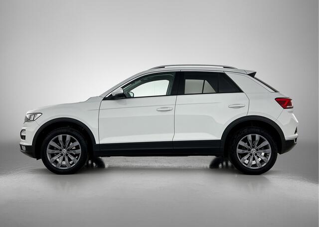 Volkswagen T-Roc 1.5 TSI Style Business | Digitaal Display | Trekhaak | Camera | Nederlandse Auto | NAP |