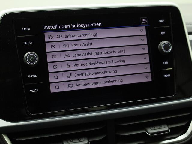 Volkswagen T-Roc 1.5TSI/150PK Style DSG · Navigatie · Massagefunctie · Apple/Android · Garantie tot januari 2027 of 100000km.