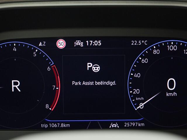 Volkswagen T-Roc 1.5TSI/150PK Style DSG · Navigatie · Massagefunctie · Apple/Android · Garantie tot januari 2027 of 100000km.