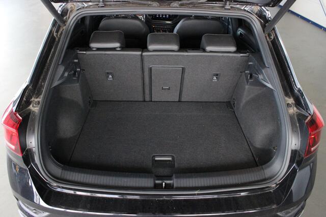 Volkswagen T-Roc 1.5 TSI R-Line Pano | Beats | Adapt. Cruise | Stoelverw. | Carplay | Side Assist | Navi | 19" LMV | PDC V+A