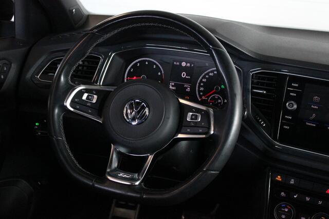 Volkswagen T-Roc 1.5 TSI R-Line Pano | Beats | Adapt. Cruise | Stoelverw. | Carplay | Side Assist | Navi | 19" LMV | PDC V+A