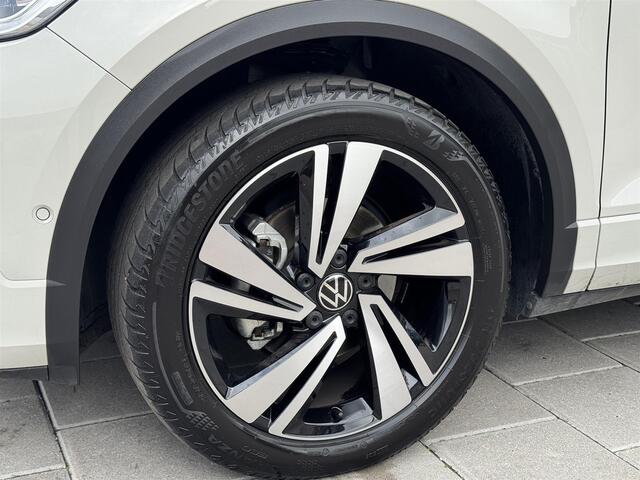 Volkswagen T-Roc 1.5 TSI R-Line AUTOMAAT | Camera | Stoelverw. | El.klep | Blindspot