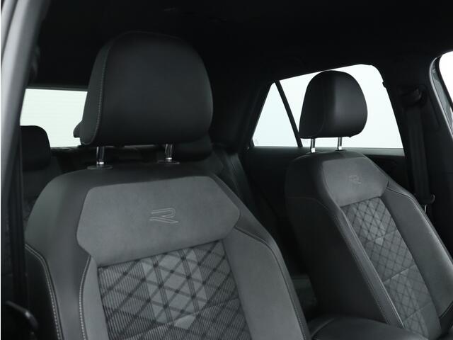 Volkswagen T-Roc 1.5 TSI R-Line Automaat | Carplay navigatie | Camera | Adaptive