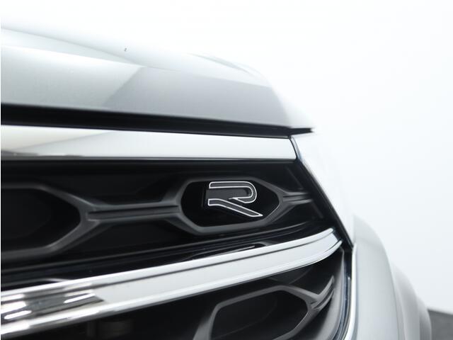 Volkswagen T-Roc 1.5 TSI R-Line Automaat | Carplay navigatie | Camera | Adaptive