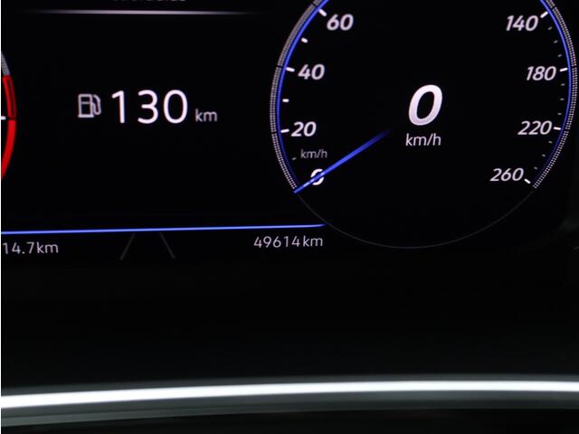 Volkswagen T-Roc 1.5 TSI R-Line Automaat | Carplay navigatie | Camera | Adaptive