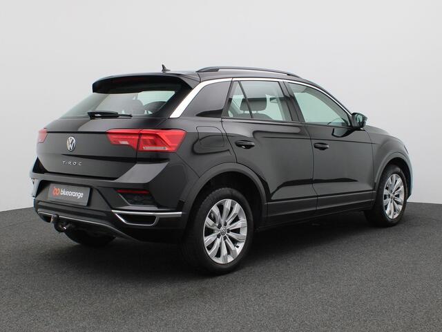 Volkswagen T-Roc 1.5 TSI Style 150PK DSG Adaptieve Cruise Controle, Trekhaak, Achteruitrijcamera, Alarm, DAB+, Clima, Navi, Full LED verlichting, 17" LM Velgen