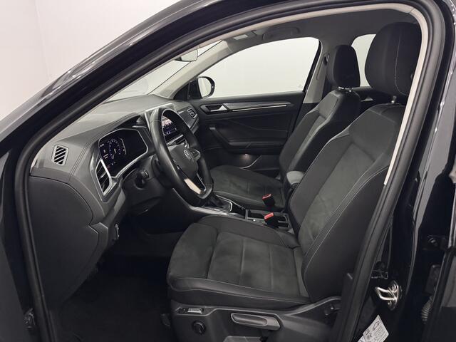 Volkswagen T-Roc 1.5 TSI Life Business Half leder, Navi, Parkeersensoren, Winterpakket, Virtual desk, Cruise control adaptief