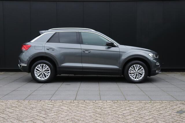 Volkswagen T-Roc 1.0 TSI Style | TREKHAAK | PDC | LMV | CRUISE | NAVI | APPLE CARPLAY |