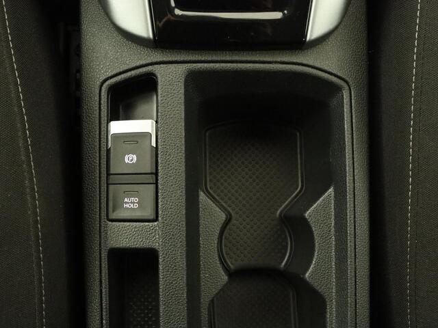Volkswagen T-Roc 1.5 TSI Life Bns | Camera | Navigatie | Stoelverwarming | Carplay | Getint glas | Adaptive cruise | Climate control